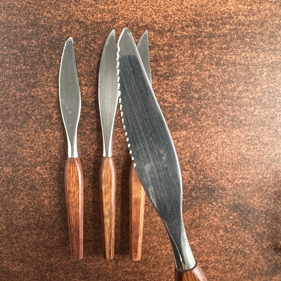 Mid Century Modern Steak Knives With Wood Handles Set Of Four - Picture 6 of 6